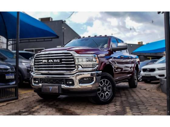 RAM 3500 6.7 I6 TURBO DIESEL LIMITED LONGHORN CD 4X4  AUTOMÁTICO